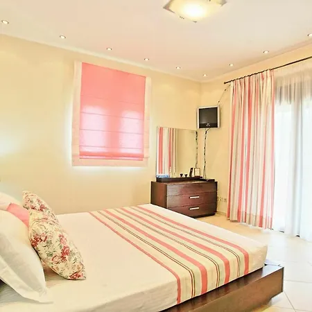 Acharavi By Posarellivillas