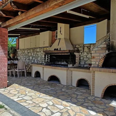 Villa Acharavi By Posarellivillas Akharavi